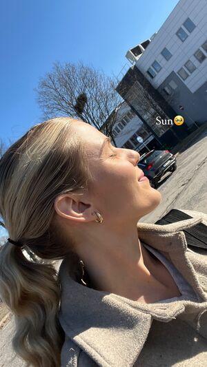 Carola Kristiansen photo 19