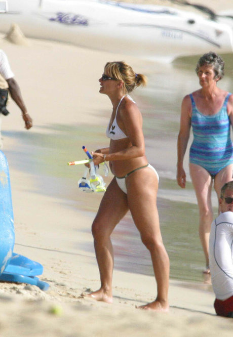 Carole Smillie photo 13