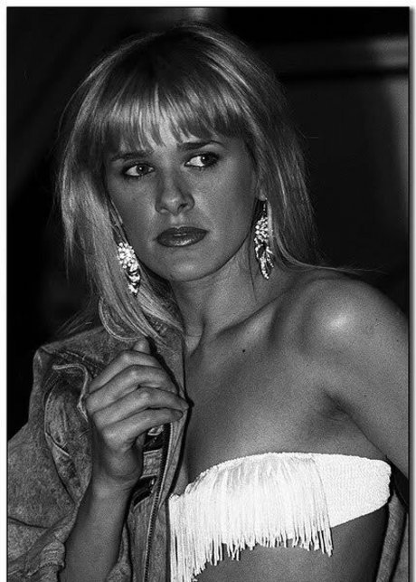 Carole Smillie photo 48