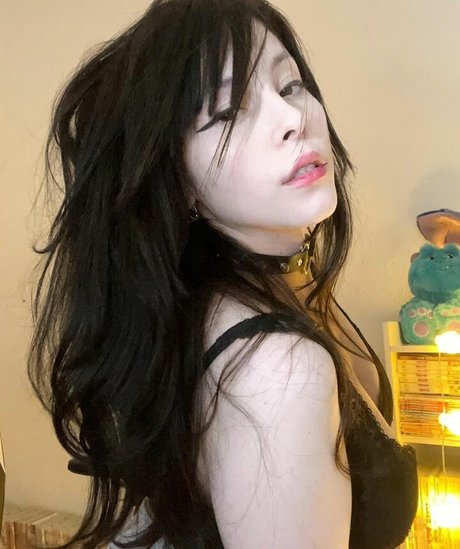 Caroline Favorino photo 12