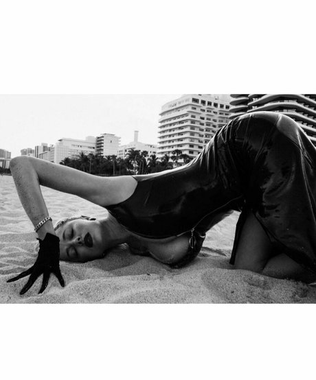 Caroline Vreeland photo 173