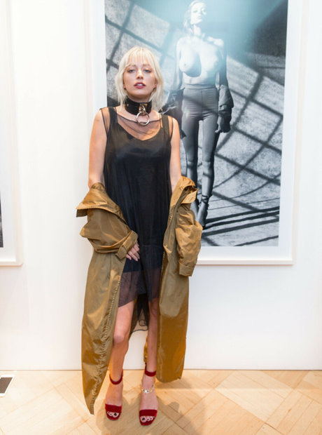 Caroline Vreeland photo 201