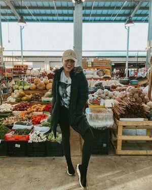 Caroline Wall photo 24