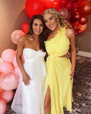 Caroline Wall photo 93