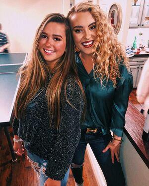 Caroline Wall photo 165