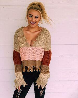 Caroline Wall photo 180