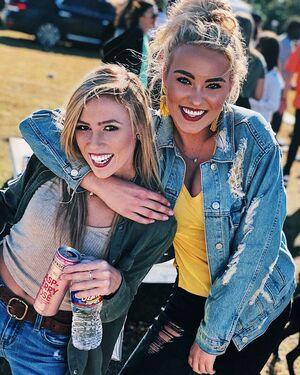 Caroline Wall photo 181