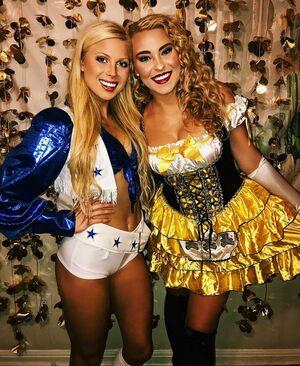 Caroline Wall photo 183