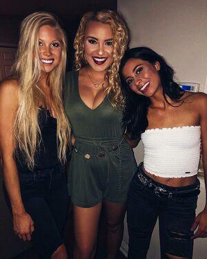 Caroline Wall photo 198