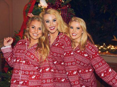 Caroline Wall photo 268