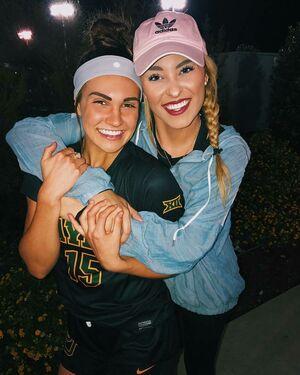 Caroline Wall photo 283