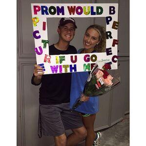 Caroline Wall photo 332