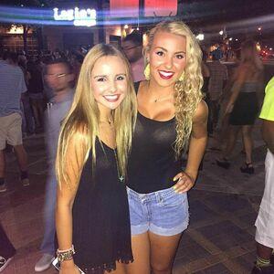 Caroline Wall photo 353