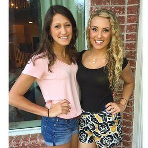 Caroline Wall photo 355