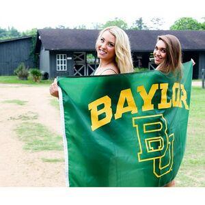 Caroline Wall photo 362