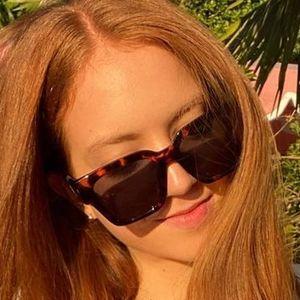 Profile photo of Caroline