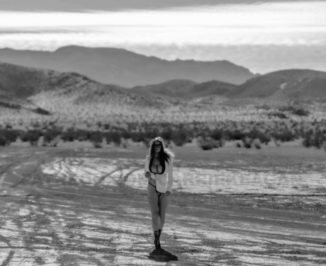 Carrie Keagen photo 69