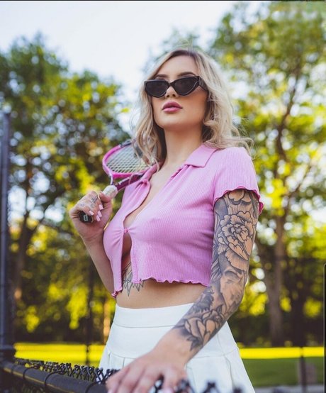 Cassidy June photo 7