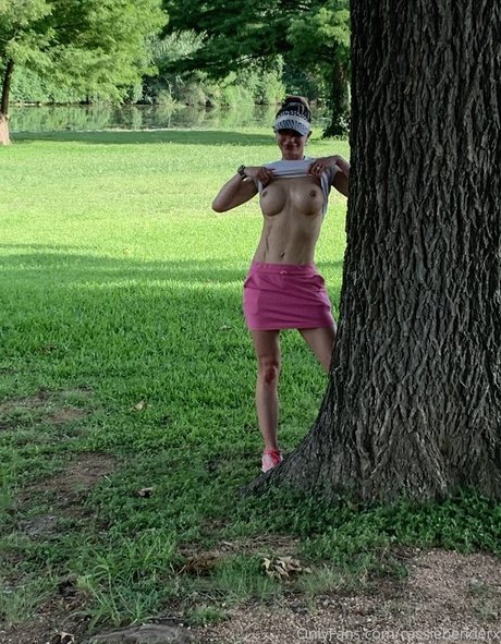 Cassie Bender photo 128