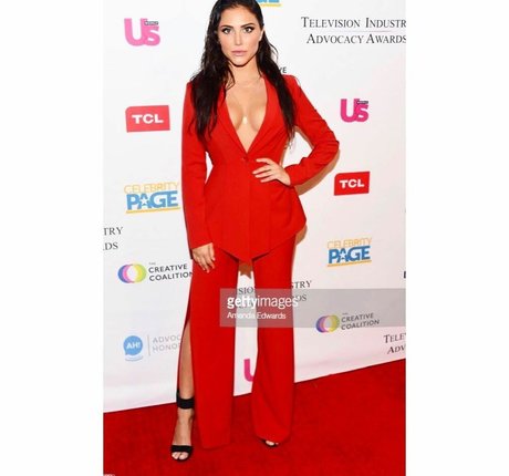 Cassie Scerbo photo 6