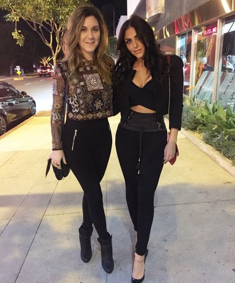 Cassie Scerbo photo 27
