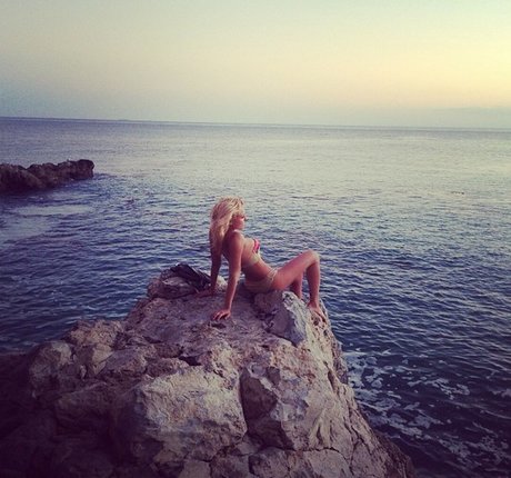 Cassie Scerbo photo 34