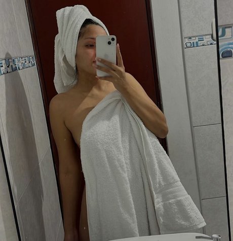 Catalina Mel photo 13