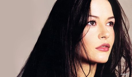 Catherine Zeta-Jones photo 64