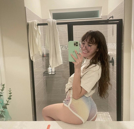 Catlyn Crespo photo 117