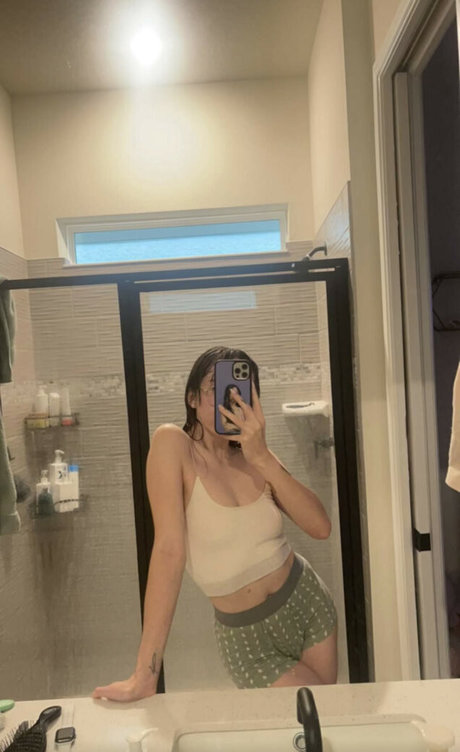 Catlyn Crespo photo 218