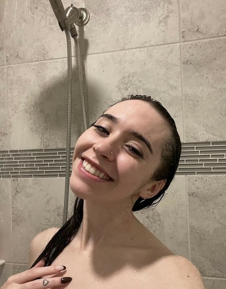 Catlyn Crespo photo 234