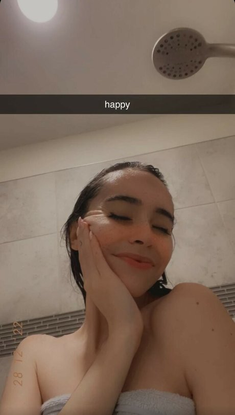 Catlyn Crespo photo 237