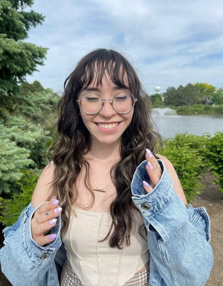 Catlyn Crespo photo 251