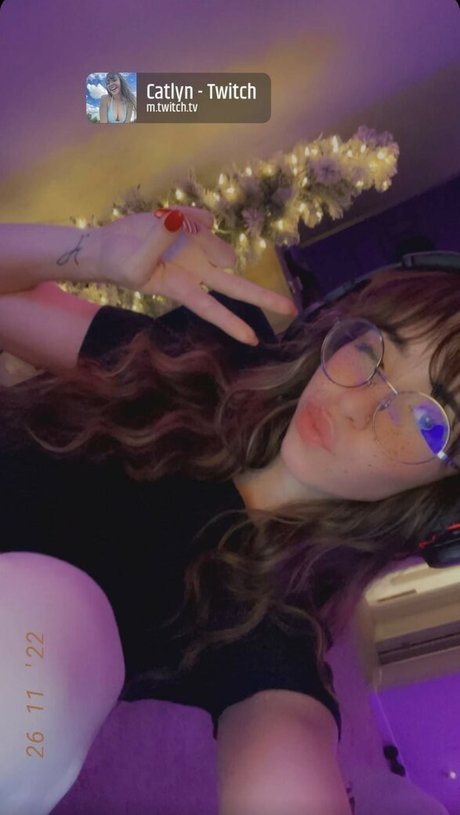 Catlyn Crespo photo 254