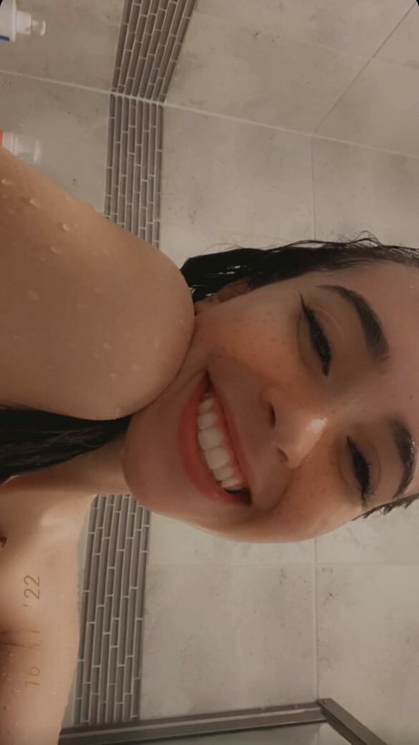 Catlyn Crespo photo 259