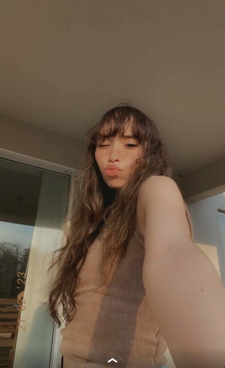 Catlyn Crespo photo 269