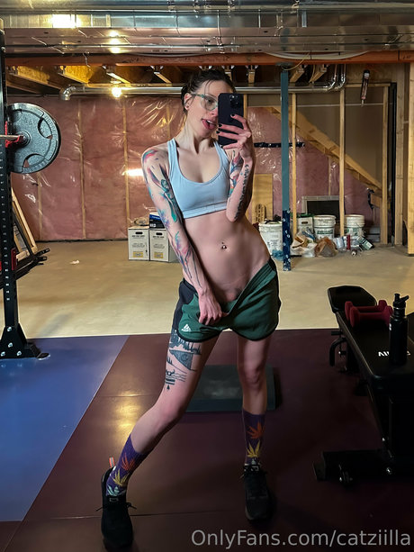 Catziilla photo 44