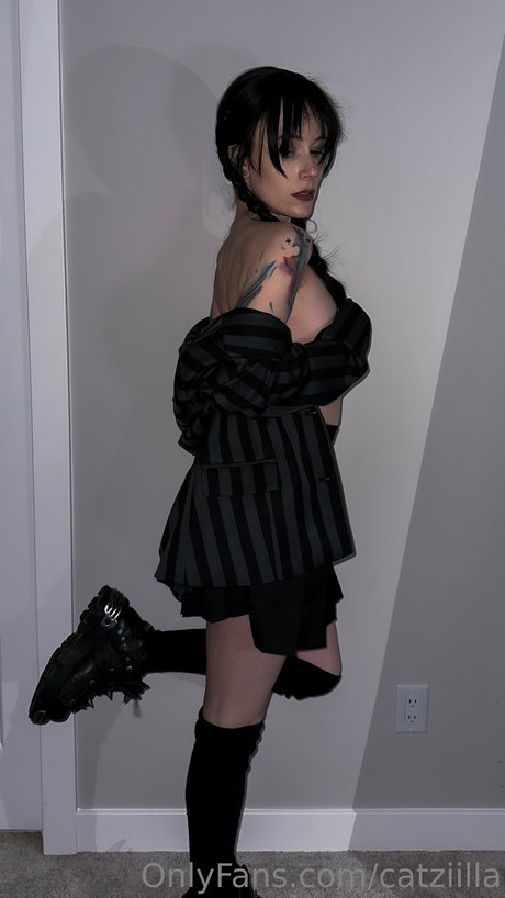 Catziilla photo 205