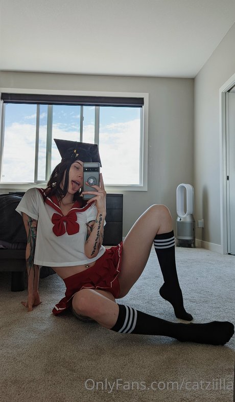 Catziilla photo 254