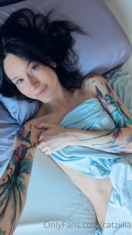 Catziilla photo 364