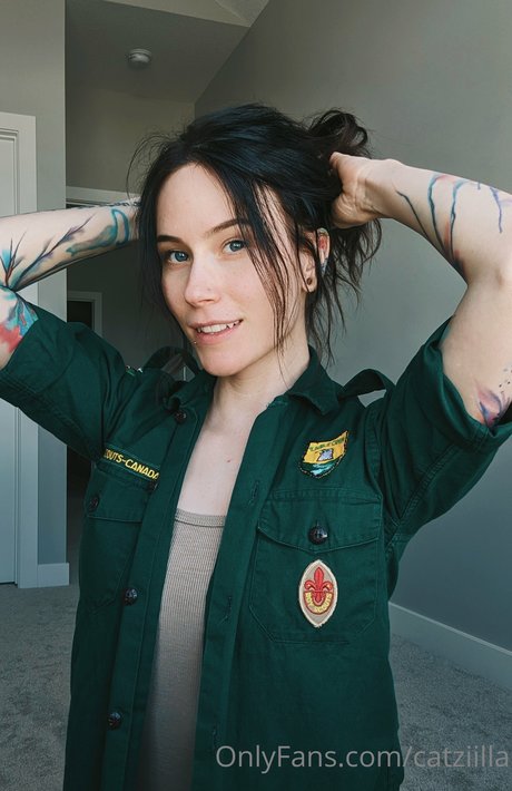 Catziilla photo 368