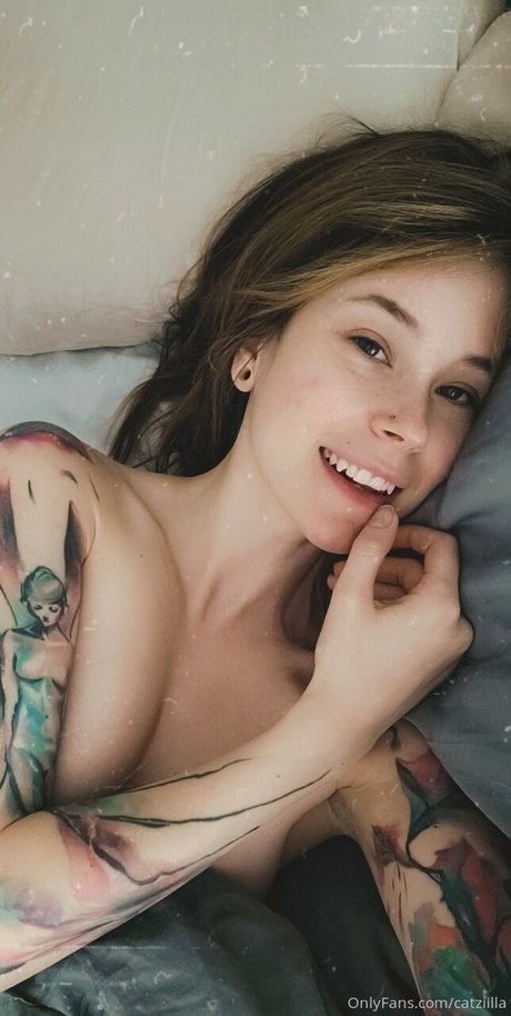 Catziilla photo 421