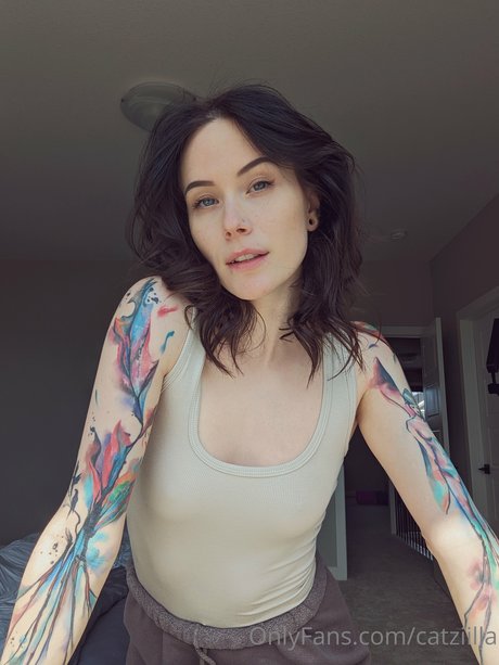 Catziilla photo 619
