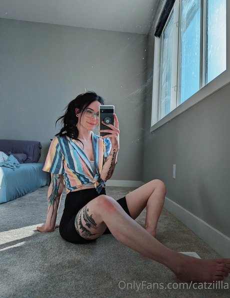 Catziilla photo 622