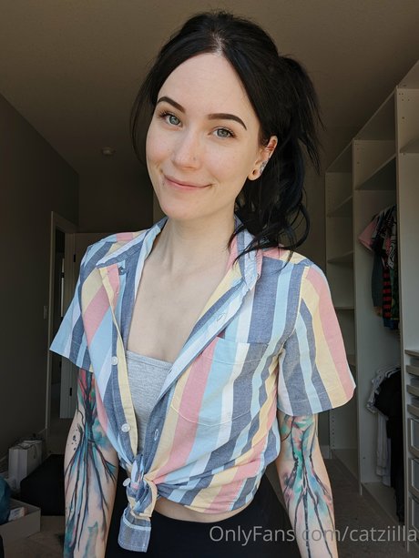 Catziilla photo 641