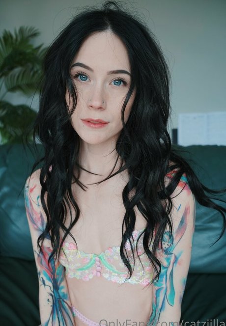 Catziilla photo 943