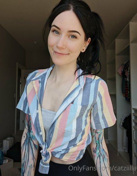Catziilla photo 994