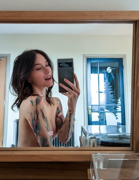 Catziilla photo 1013