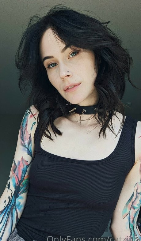 Catziilla photo 1049