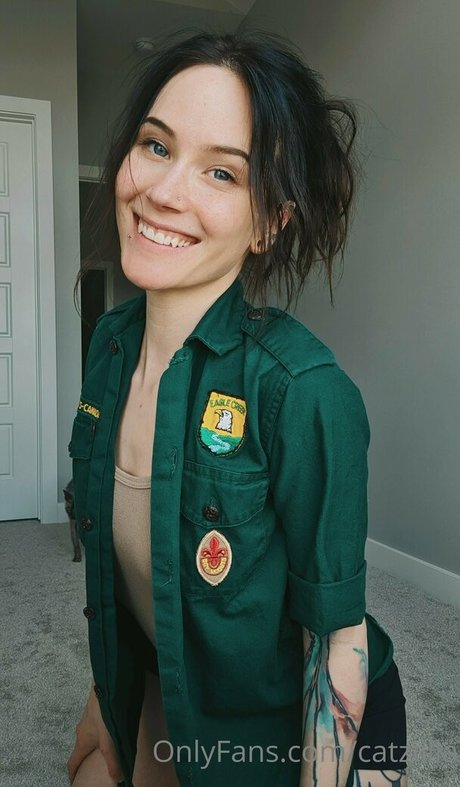 Catziilla photo 1058